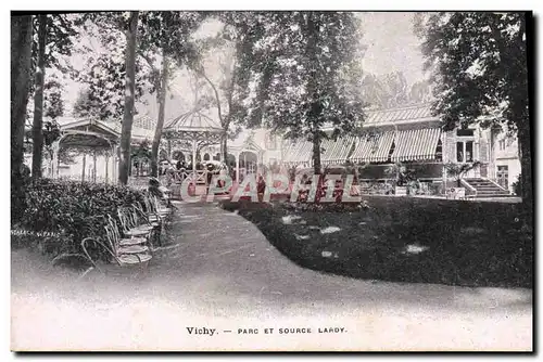 Cartes postales Vichy Parc Et Source Lardy