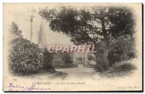 Ansichtskarte AK La Rochelle La Porte des Deux Moulins