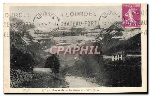 Cartes postales Gavarnie Le Cirque et le Gave