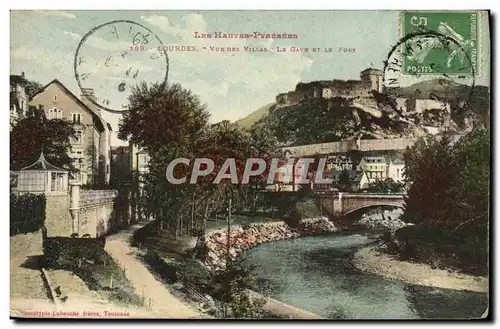 Cartes postales Lourdes Vue Des Villas Le Gave et le fort