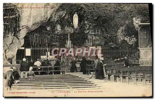 Cartes postales Lourdes La grotte miraculeuse