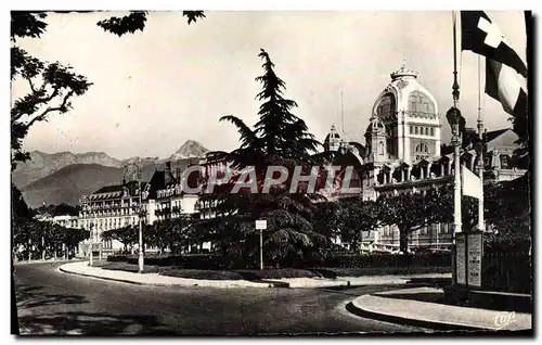 Cartes postales moderne Evian Les Bains et la Dent d&#39Oche