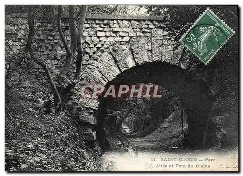 Cartes postales Saint Cloud Parc Allee et Pont Du Diable