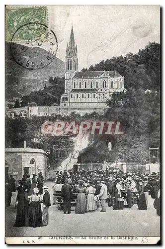 Cartes postales Lourdes La Grotte et la Basilique