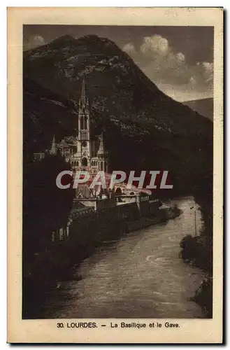 Cartes postales Lourdes La Basilique Et Le Gave