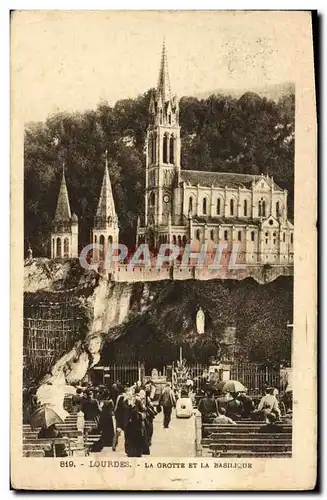 Cartes postales Lourdes La Grotte et la Basilique