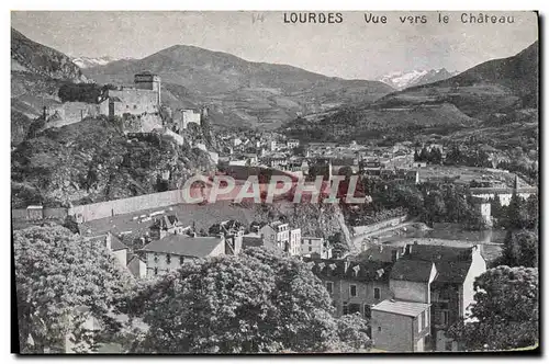 Ansichtskarte AK Lourdes Vue vers le Chateau