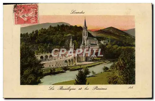 Cartes postales Lourdes La basilique et les piscines