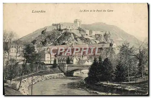 Ansichtskarte AK Lourdes Le Fort et le Pont du Gave