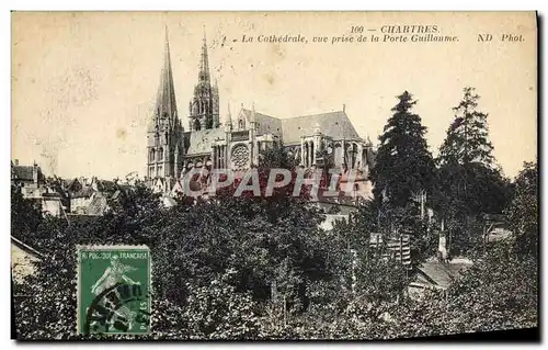 Cartes postales Chartres La Cathedrale Vue Prise de la Porte Guillaume