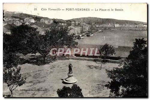 Ansichtskarte AK Cote Vermeille Port Vendres La Place et le Bassin