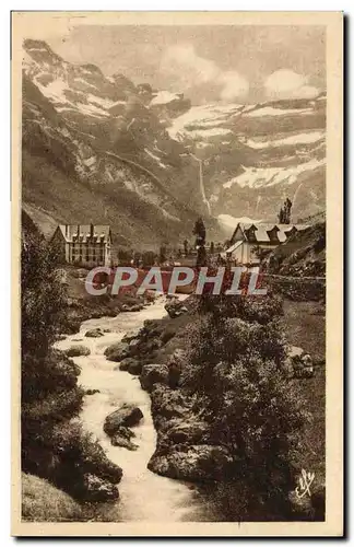 Cartes postales Gavarnie Le Gave Et Le Cirque Vus Du Village