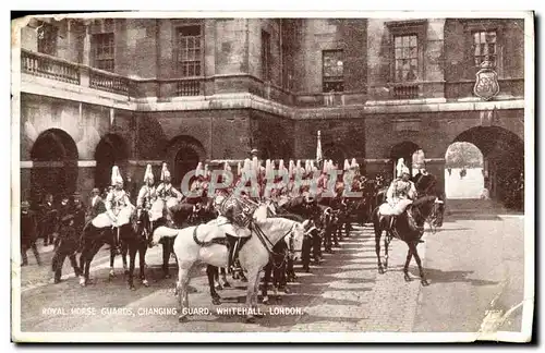Ansichtskarte AK Royal Horse Guards Changing Guard Whitehall London