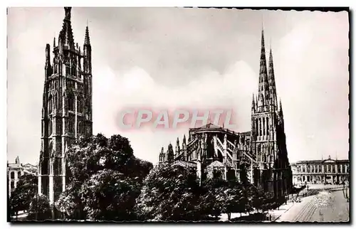 Cartes postales moderne Bordeaux La Cathedrale Et La Tour