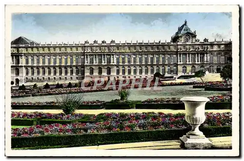 Cartes postales moderne Versailles Le Palais Et Les Parterres