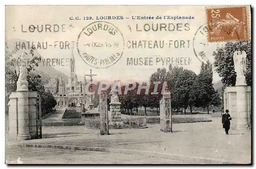 Cartes postales Lourdes L&#39entree de l&#39esplanade