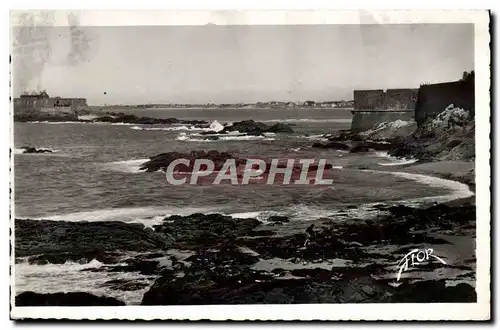 Cartes postales moderne Saint Malo Plage de l&#39eventail et vue sur le Fort National