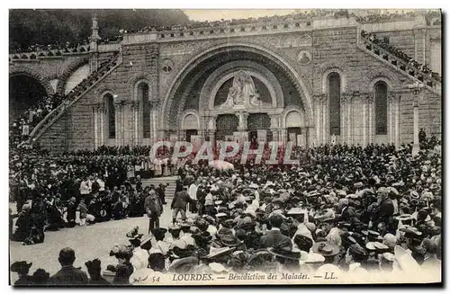 Cartes postales Lourdes Benediction des Malades