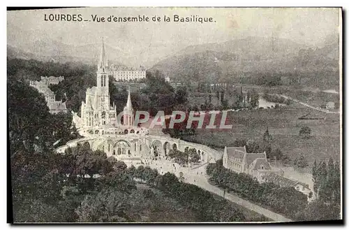 Cartes postales Lourdes Vue d&#39ensemble de la basilique