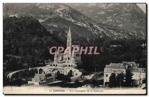 Cartes postales Lourdes Vue D&#39Ensemble de la Basilique