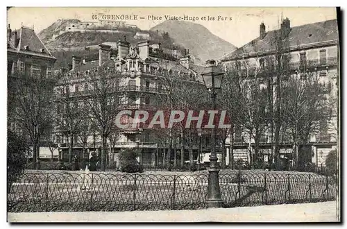 Cartes postales Grenoble Place Victor Hugo et les Forts