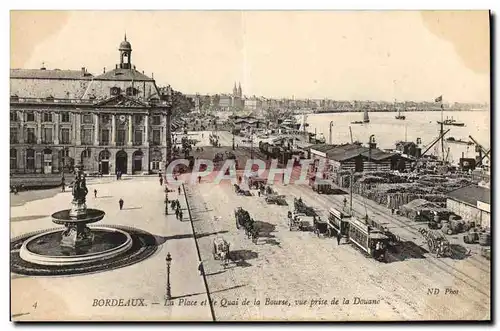 Ansichtskarte AK Bordeaux La place et le quai de la Bourse vue prise de la douane