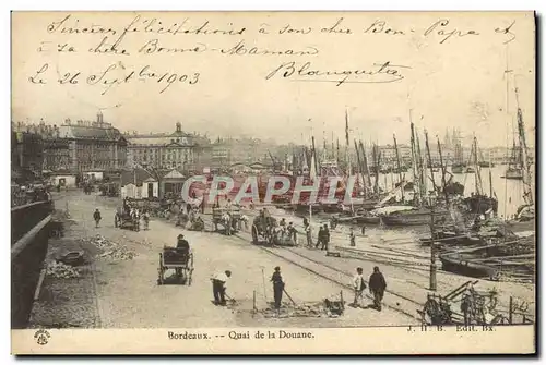 Ansichtskarte AK Bordeaux Quai de la Douane Bateaux