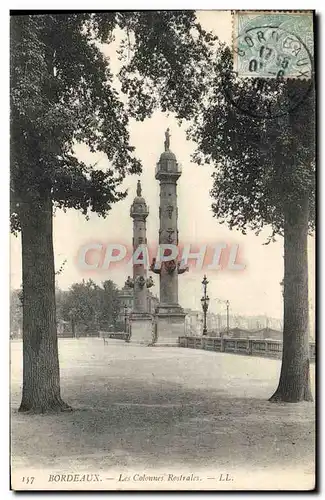 Cartes postales Bordeaux Les Colonnes Rostrales