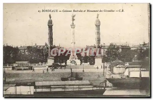 Cartes postales Bordeaux Colonne Rostrales et Monument des Girondins Bateau