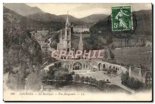 Cartes postales Lourdes La Basilique Vue plongeante