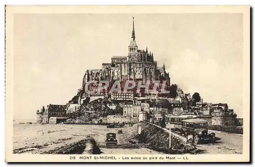 Cartes postales Le Mont St Michel Les Autos au Pied du Mont Automobile