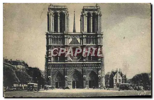 Cartes postales Paris Cathedrale de Notre Dame et le parvis