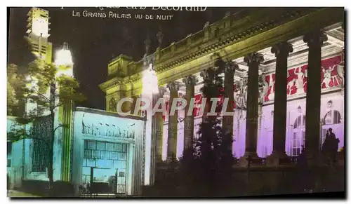 Cartes postales Paris Arts Decoratifs Le grand palais vu de nuit