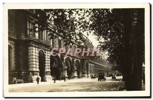 Cartes postales Paris Les guichets du Louvre pres de la Seine