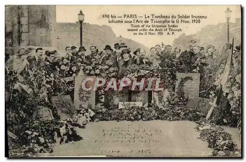 Cartes postales Paris Le Tombeau Du Soldar Inconnu I&#39Arc De Triomphe Militaria