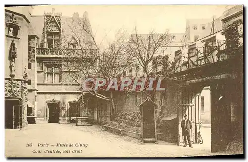 Cartes postales Paris Musee De Cluny Cour D&#39entree cote droit