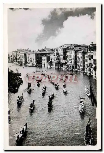 Cartes postales moderne Venezia Canal Grande Bateaux