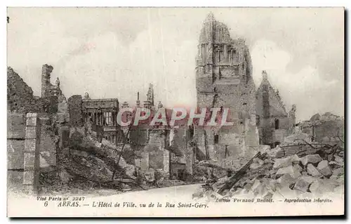 Cartes postales Arras L&#39Hotel De Ville Vu De La Rue Saint Gery Militaria