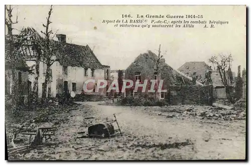 Cartes postales Militaria La Grande Guerre La Bassee apres les combats heroiques et victorieux