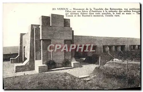 Ansichtskarte AK Verdun Monument De La Tranchee Des Baionnettes Militaria