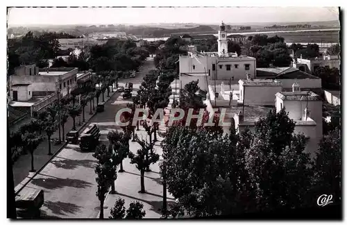 Cartes postales moderne Port Lyautey Le Quartier Du Marche Et I&#39Avenue Foch