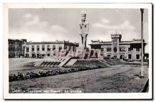 Cartes postales moderne Egypte Cairo Station and Ramses II Statue