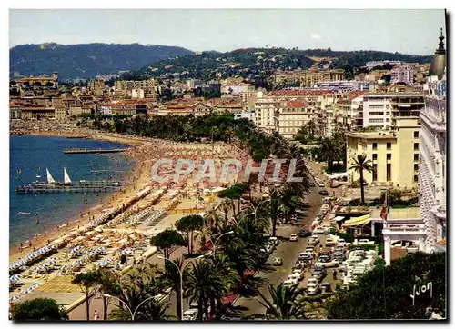 Cartes postales moderne Cannes La croisette et la plage