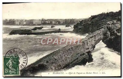 Cartes postales Biarritz Effet De Vagyes Au Rocher Perce