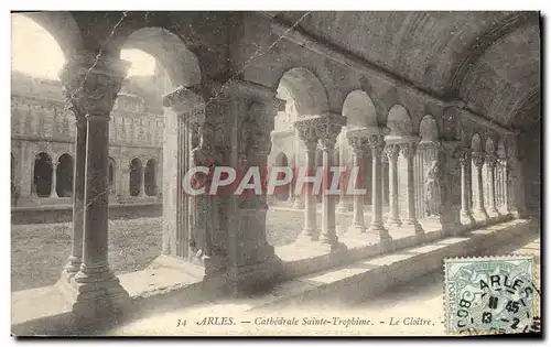 Cartes postales Arles Cathedrale Saint Trophime le cloitre