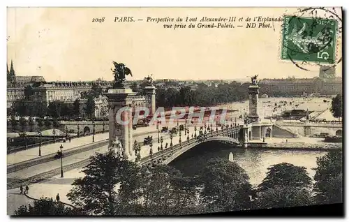 Cartes postales Paris Perspective du Pont Alexandre III et de l&#39esplanade vue prise du Grand Palais