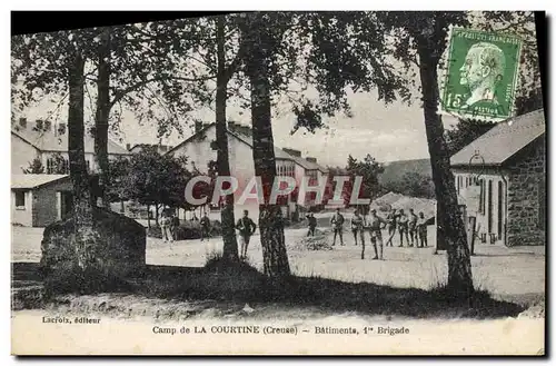 Cartes postales Camp de La Courtine Batiments 1ere brigade Militaria