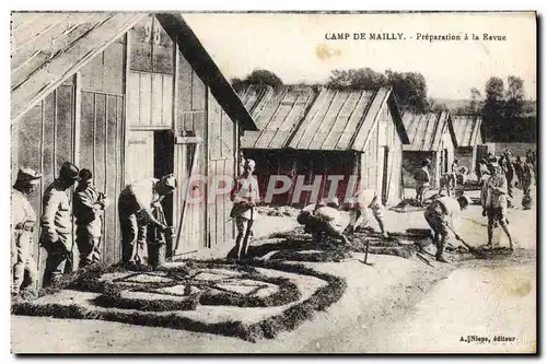Cartes postales Camp De Mailly Preparation A La Revue Militaria