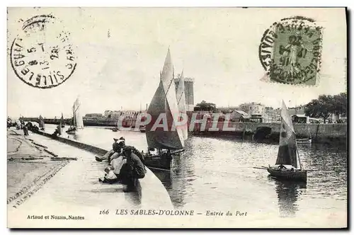 Cartes postales Les Sables D'Olonne Entree Du Port Bateaux