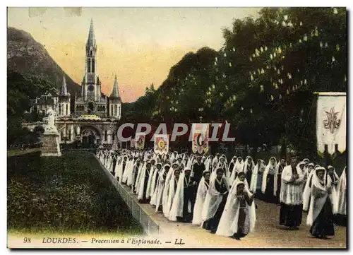 Cartes postales Lourdes Procession A I&#39Esplanade